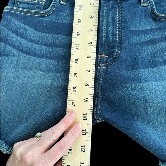 NWT 7 for all mankind Jen 7 shorts - Picture 12 of 13